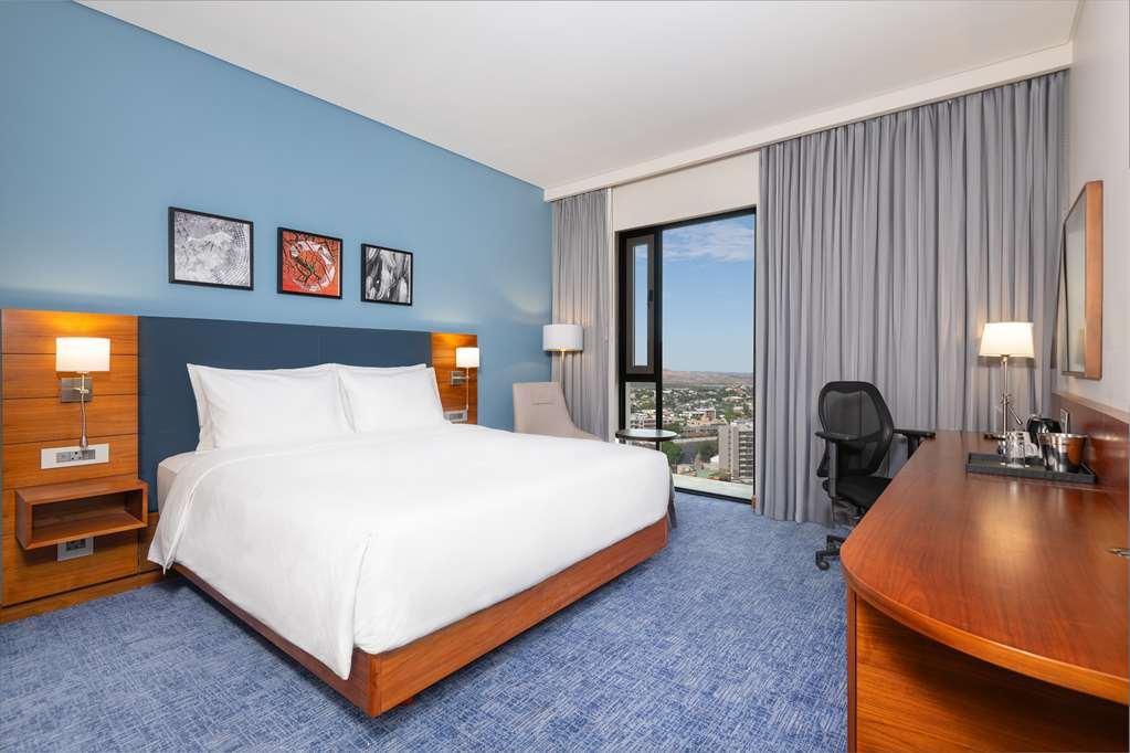 Hilton Garden Inn ウィントフーク 部屋 写真